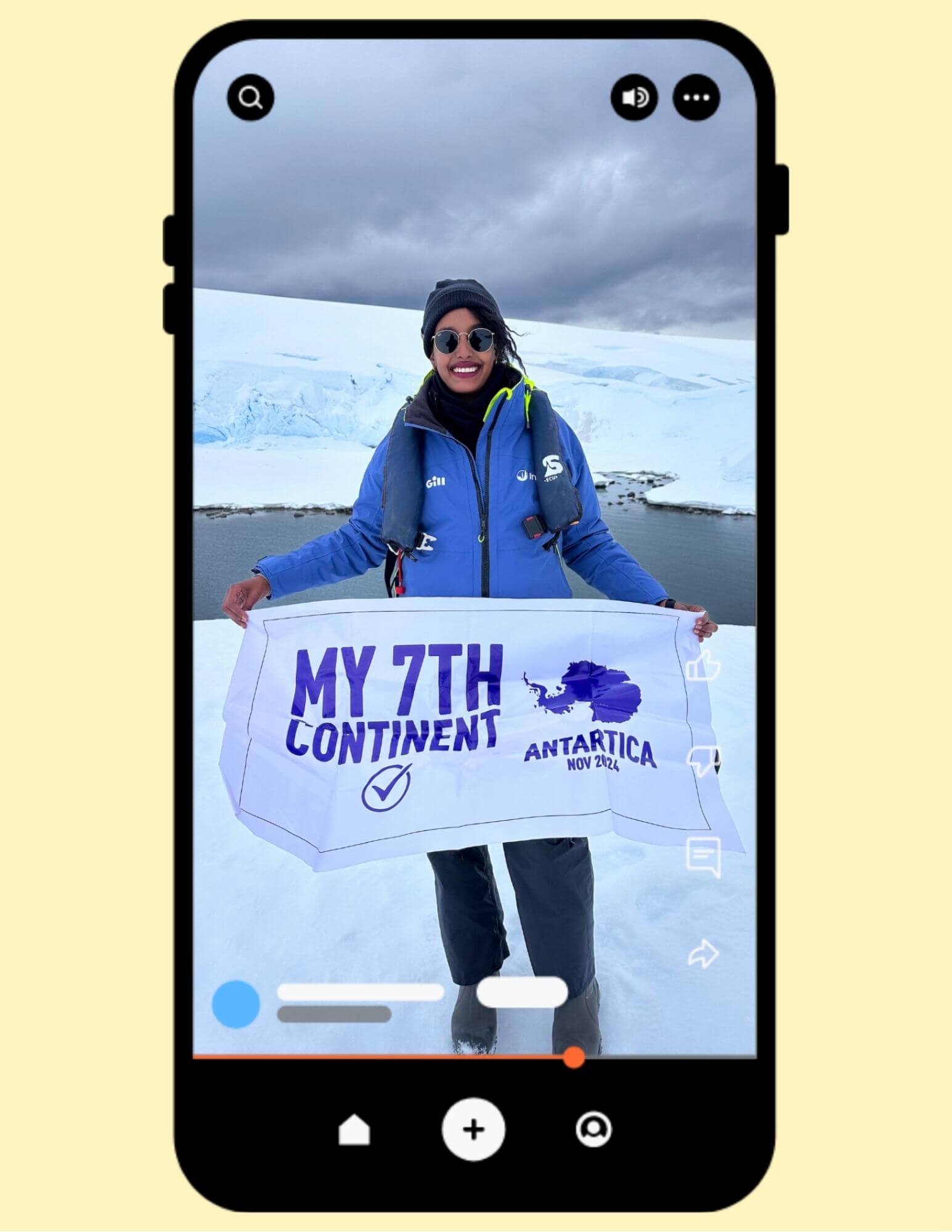 Solo female traveler in Antarctica visiting the seventh continent