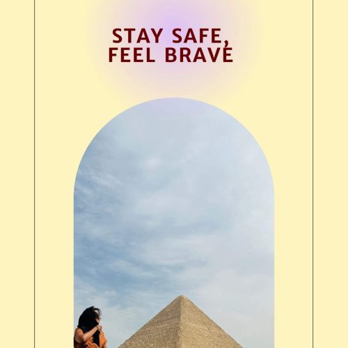 Free checklist with security tips for solo female travelers