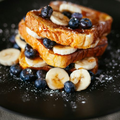 Restaurant finder app for planning meals while traveling